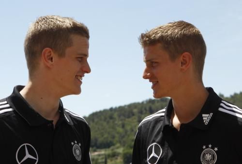 التوأم زفن ولارس بيندر