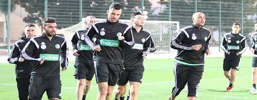 جانب من التدريبات