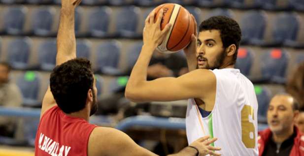 جانب من لقاء المغرب والبحرين