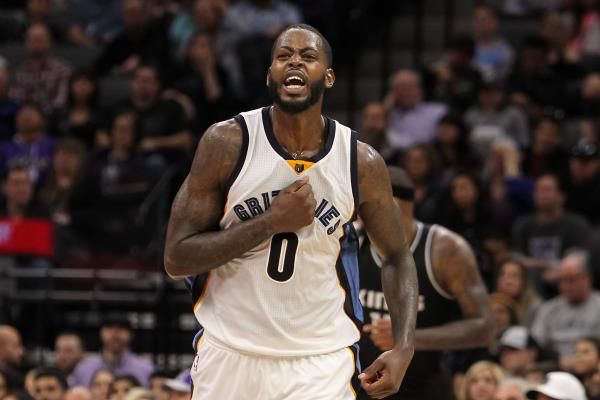 2017-01-01t004425z_261665087_nocid_rtrmadp_3_nba-memphis-grizzlies-at-sacramento-kings_reuters