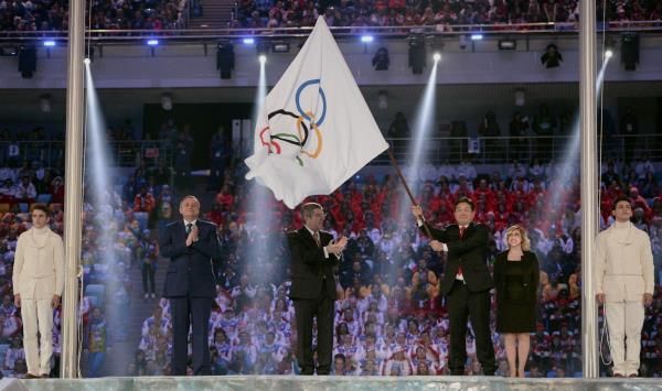2014-02-23t184209z_1754167969_lr1ea2n1fxy7o_rtrmadp_3_olympics-ceremony_reuters