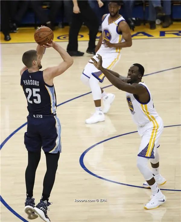?i=epa%2fbasketball%2f2017-01%2f2017-01-07-05702676_epa