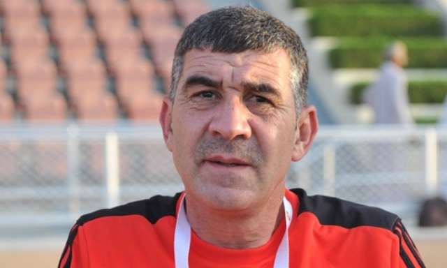 عماد خانكان	