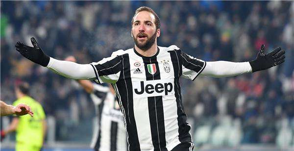  جونزالو هيجواين 