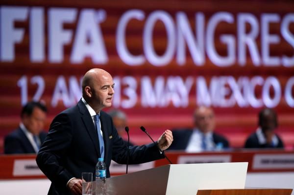 2016-05-13t154100z_2125406190_d1aetdvhceaa_rtrmadp_3_soccer-fifa_reuters