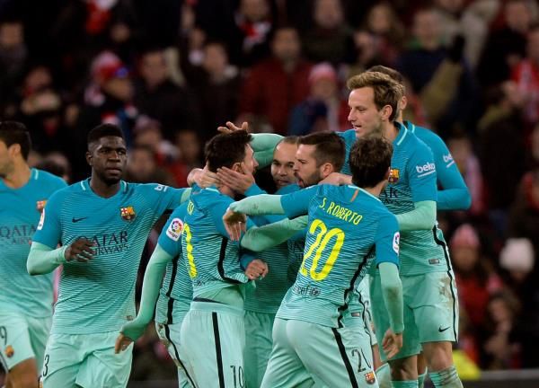 لاعبو برشلونة