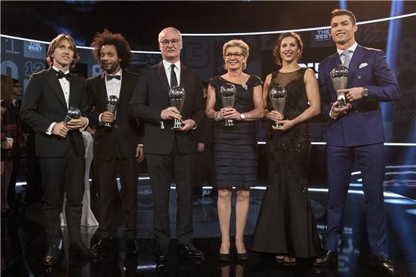 جانب من حفل فيفا