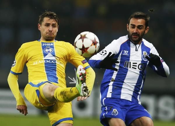 2014-11-25t190515z_1795191564_gm1eabq08im01_rtrmadp_3_soccer-champions_reuters