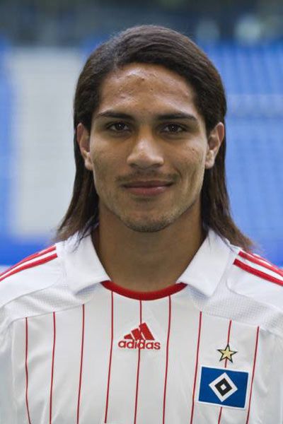  باولو جيريرو نجم فريق هامبورغ