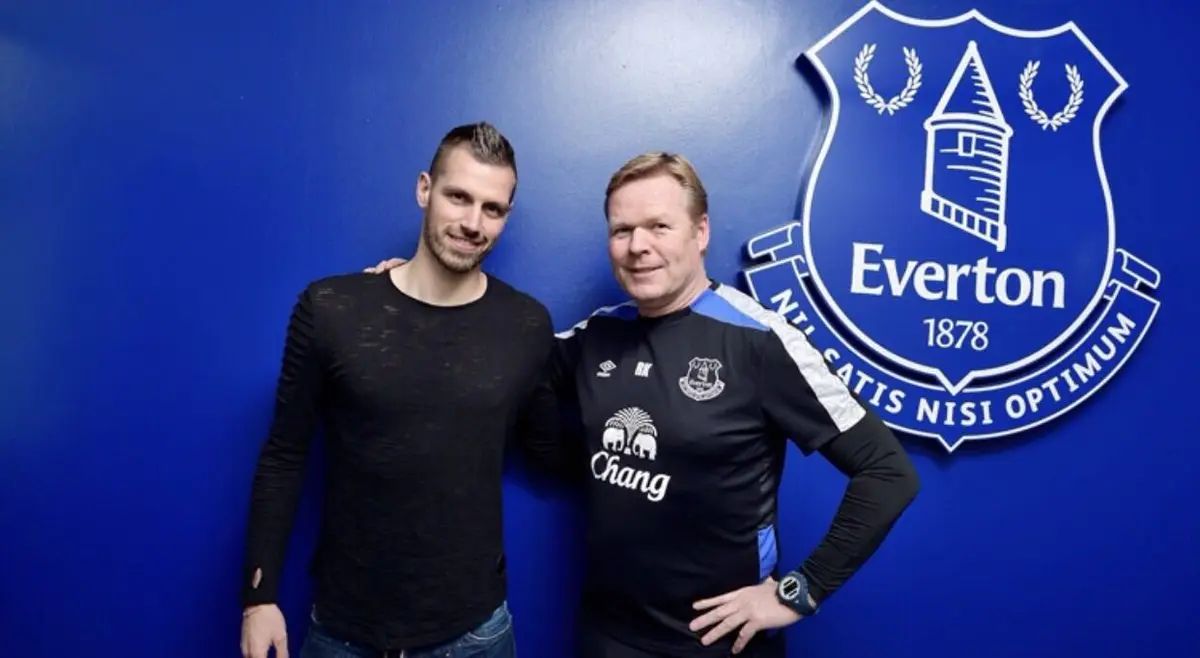 ?i=haytam229%2fschneiderlin