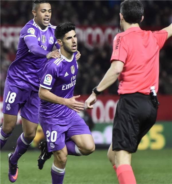 أسينسيو نجم إسباني في ريال مدريد