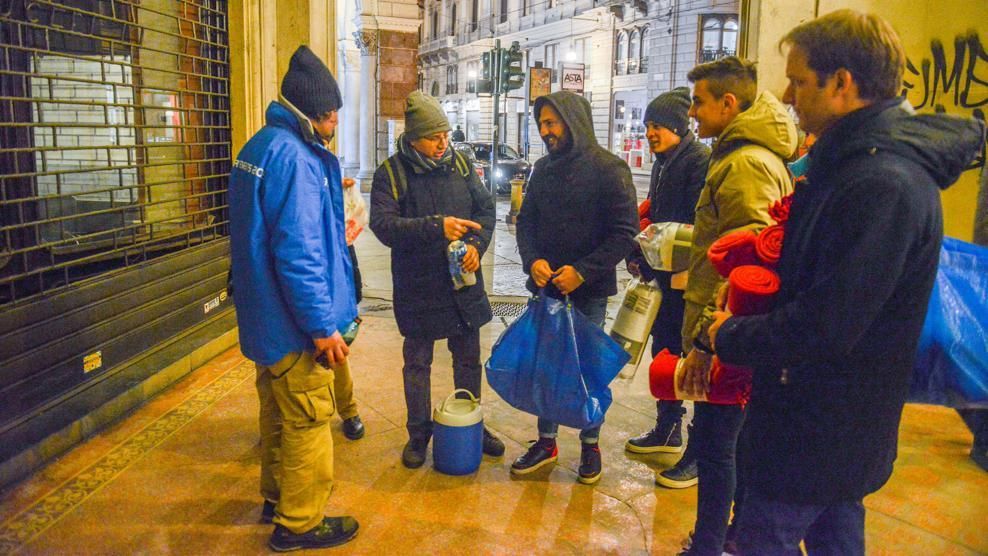 ZQFDXYH05436-kDqG-U1100777302561h0H-990x556@LaStampa.it_