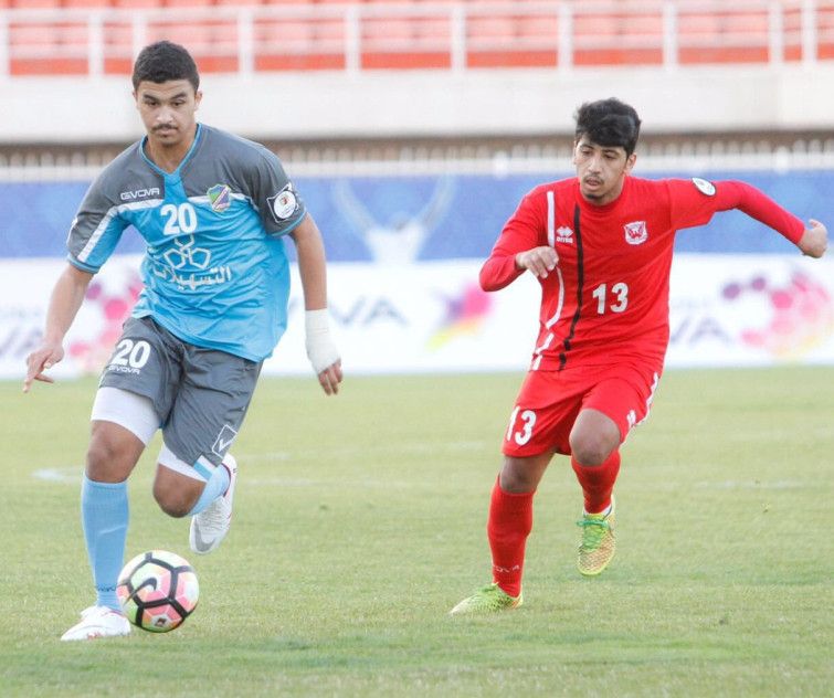 لقاء من الجولة الأولى