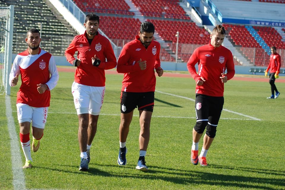 اسامة الدراجي في تدريبات النادي الافريقي 