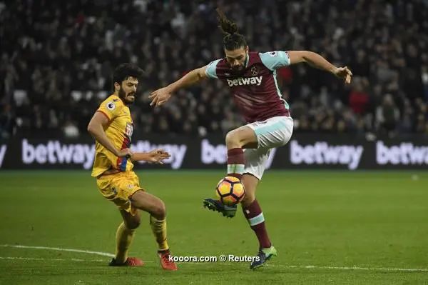 ?i=reuters%2f2017-01-14%2f2017-01-14t162437z_127412677_mt1aci14726133_rtrmadp_3_soccer-england-whu-cry_reuters