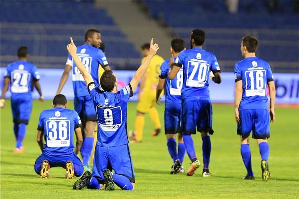 الهلال