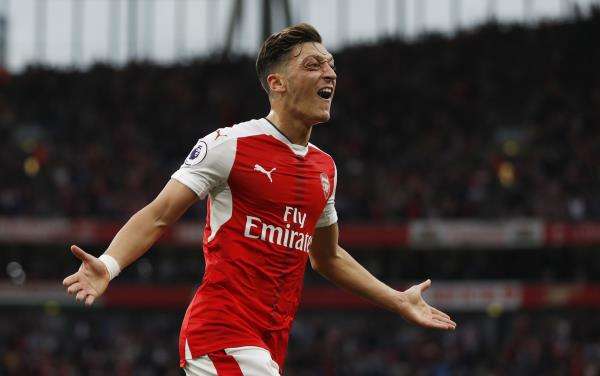 مسعود أوزيل