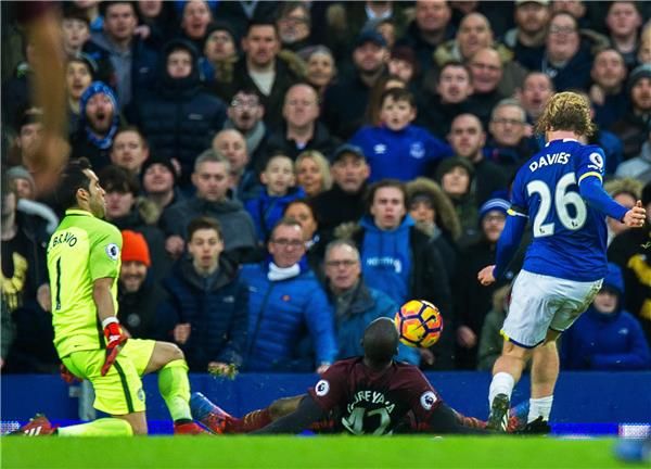 كلاوديو برافو