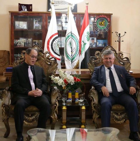 السفير الياباني