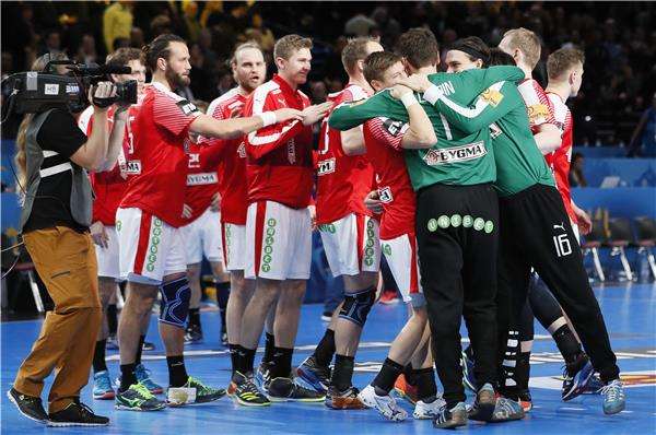 فرحة لاعبي الدنمارك