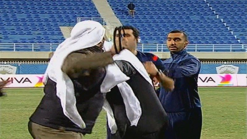 واقعة الاعتداء على الحكم السهيل