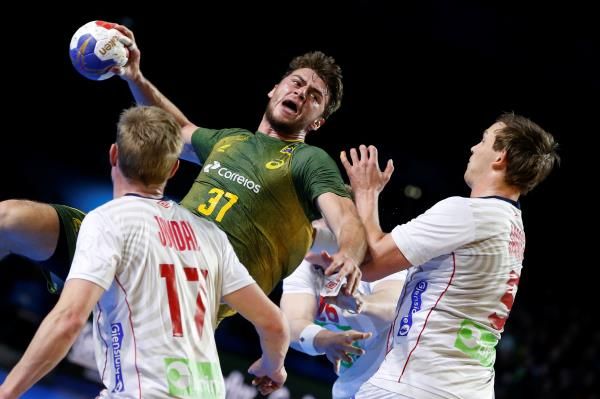 2017-01-17t140803z_736891028_rc18b253c0e0_rtrmadp_3_handball-world_reuters