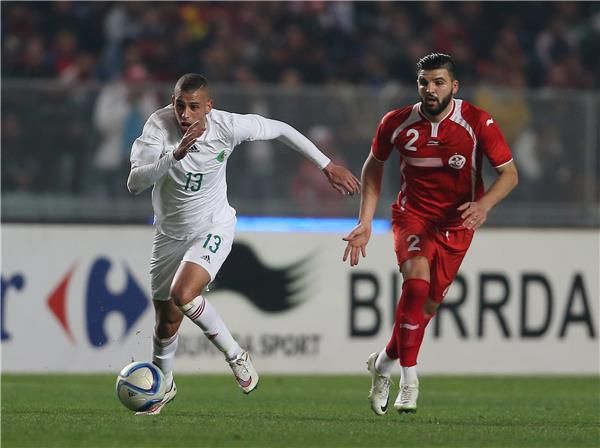 جانب من مباراة سابقة بين الفريقين