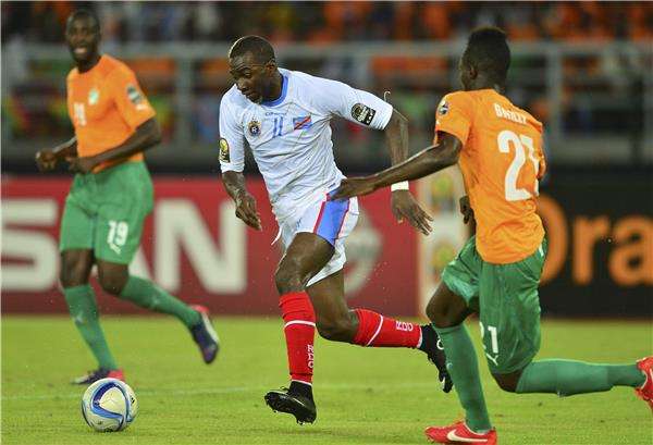 جانب من مباراة سابقة بين الفريقين