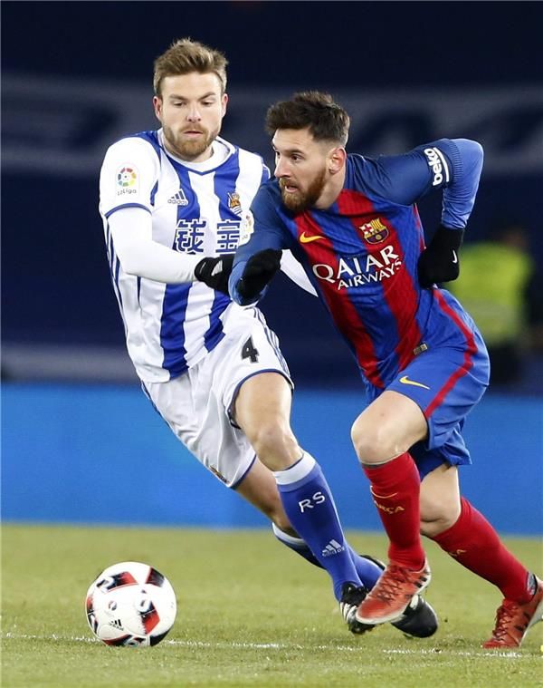  أسيير إيارامندي و ميسي