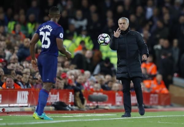 مورينيو وفالنسيا