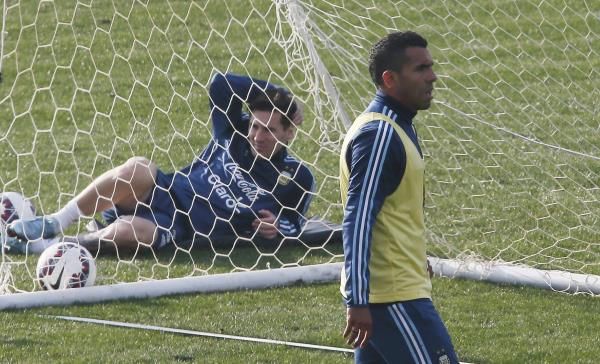 2015-06-27t231438z_1698485158_gf10000141748_rtrmadp_3_soccer-copa_reuters