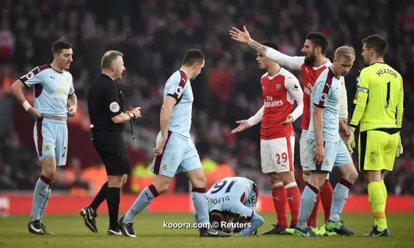 ?i=reuters%2f2017-01-22%2f2017-01-22t153948z_128101188_mt1aci14734801_rtrmadp_3_soccer-england-ars-bur_reuters
