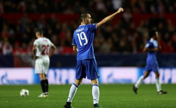2016-11-22t213827z_1142487173_s1aeuojggxaa_rtrmadp_3_soccer-champions-sev-juv_reuters