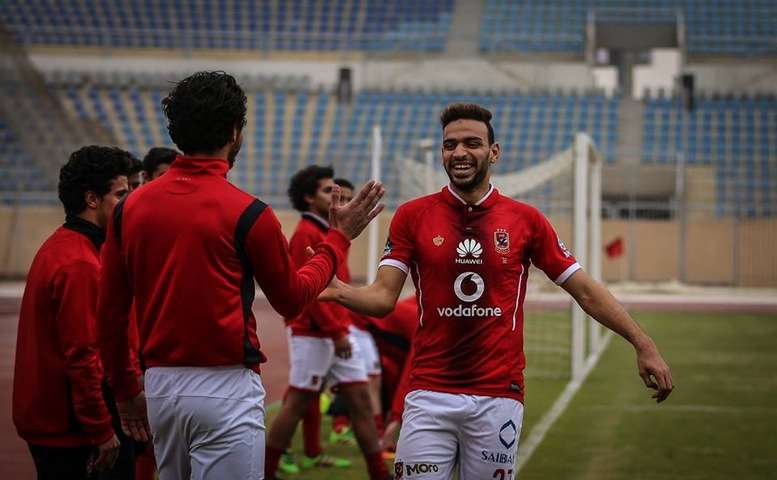 لاعبو الأهلي