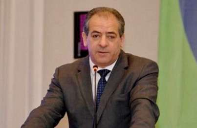  الهادي ولد علي