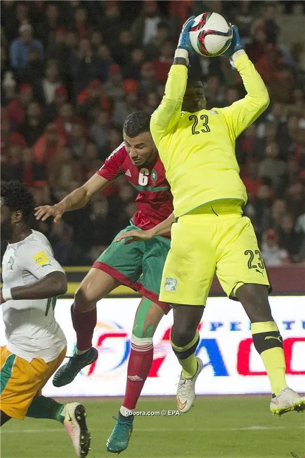 ?i=epa%2fsoccer%2f2016-11%2f2016-11-13%2f2016-11-13-05629206_epa