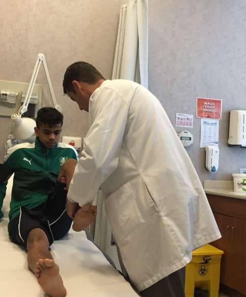 عمار بخاري