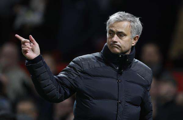 مورينيو مدرب مانشستر يونايتد