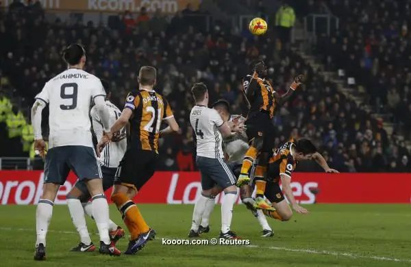 ?i=reuters%2f2017-01-26%2f2017-01-26t202733z_128464053_mt1aci14738174_rtrmadp_3_soccer-england-hul-mun_reuters
