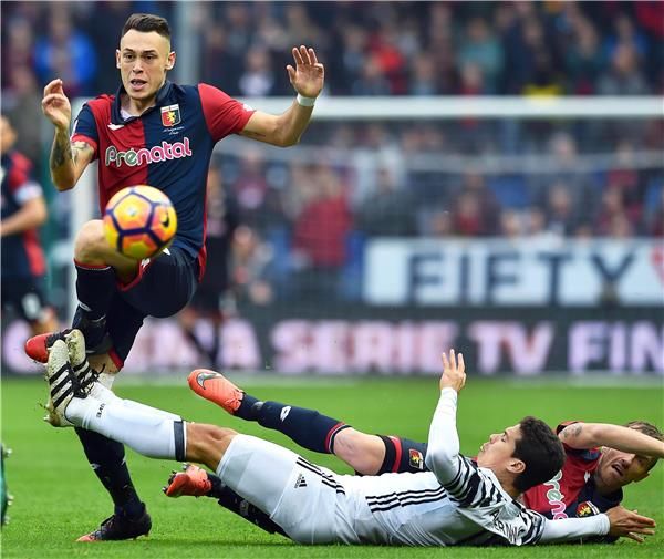  لوكاس أوكامبوس