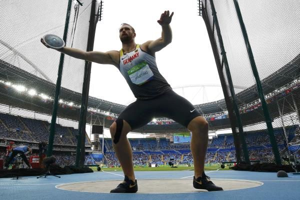 2016-08-12t190706z_155701391_rioec8c1h3skl_rtrmadp_3_olympics-rio-athletics-m-discus_reuters