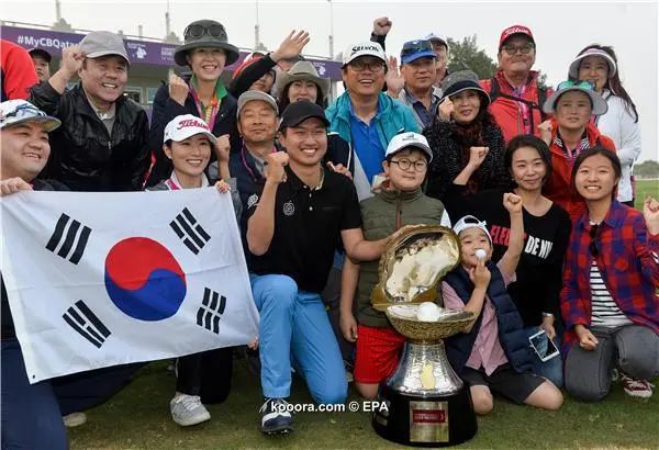 ?i=epa%2fgolf%2f2017-01%2f2017-01-29-05759418_epa