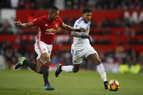 2016-12-26t151815z_125767095_mt1aci14710850_rtrmadp_3_soccer-england-mun-sun_reuters