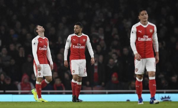 لاعبو أرسنال