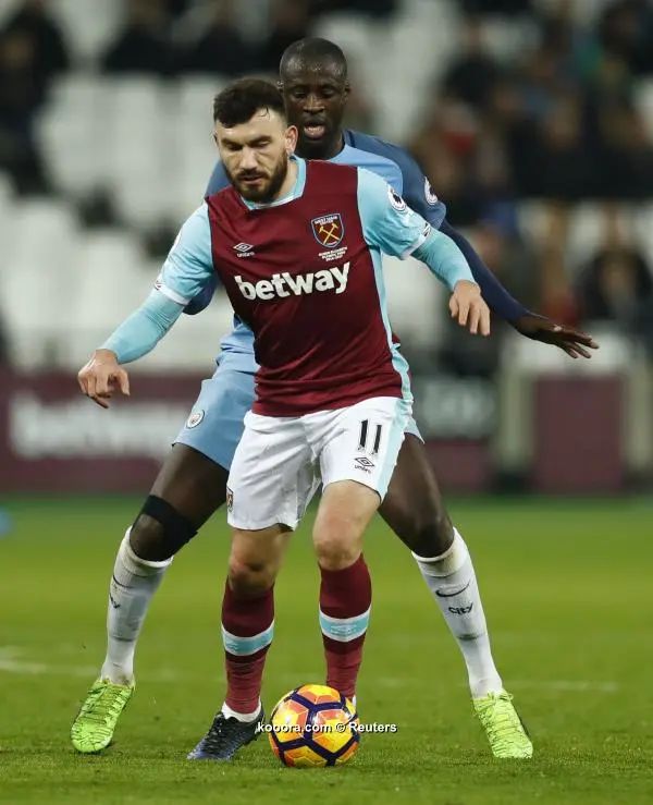 ?i=reuters%2f2017-02-01%2f2017-02-01t213602z_128986562_mt1aci14744446_rtrmadp_3_soccer-england-whu-mci_reuters
