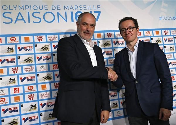 أيرو وزوبيزاريتا