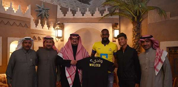 من توقيع وليد عبد الله