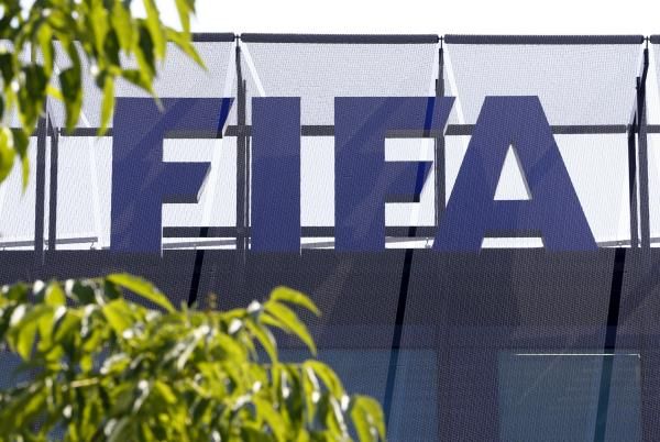 2015-06-10t085221z_1113052364_gf10000122608_rtrmadp_3_soccer-fifa-election_reuters