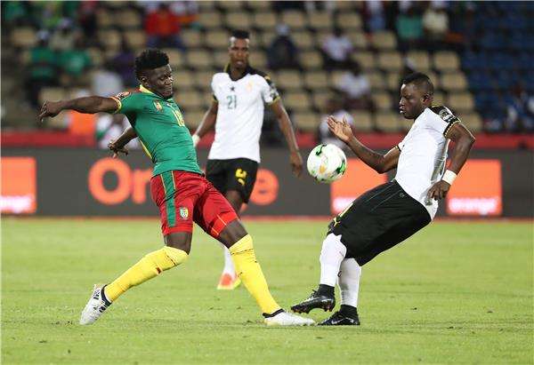 جانب من مباراة غانا والكاميرون