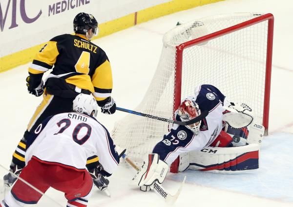 2017-02-04t040342z_1441747851_nocid_rtrmadp_3_nhl-columbus-blue-jackets-at-pittsburgh-penguins_reuters